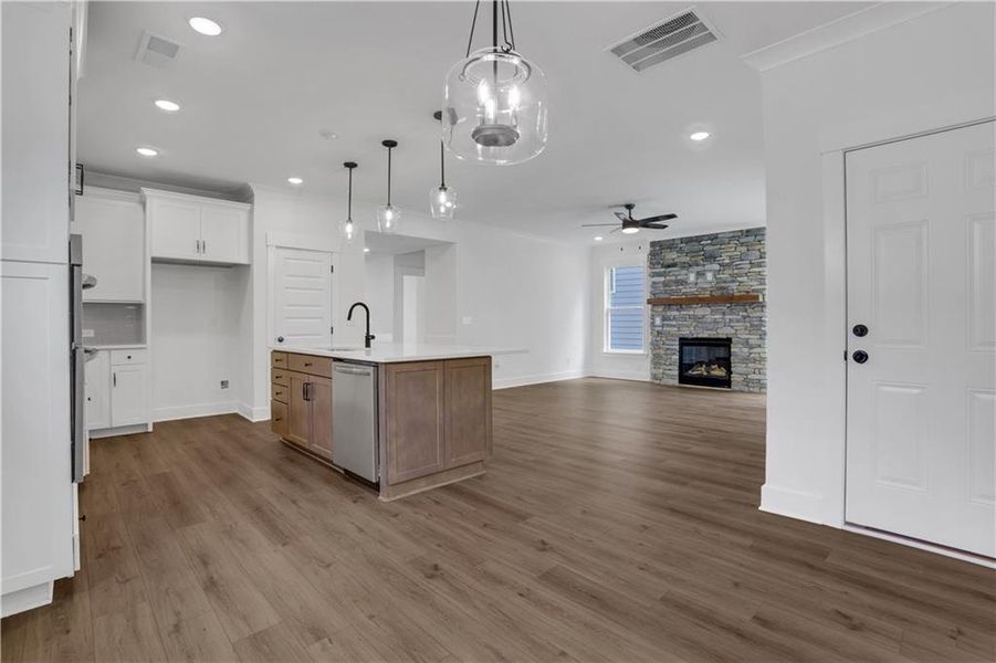 Spacious, unfurnished interior of a new home in Marble Tree, Ball Ground (Image 29).