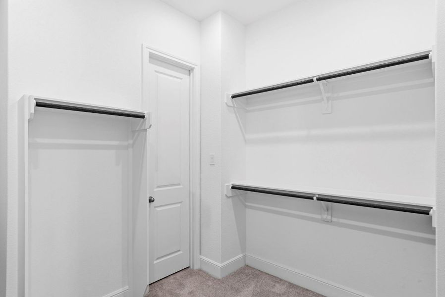 Spacious, unfurnished interior of a new home in Colton, Todd Mission (Image 22).