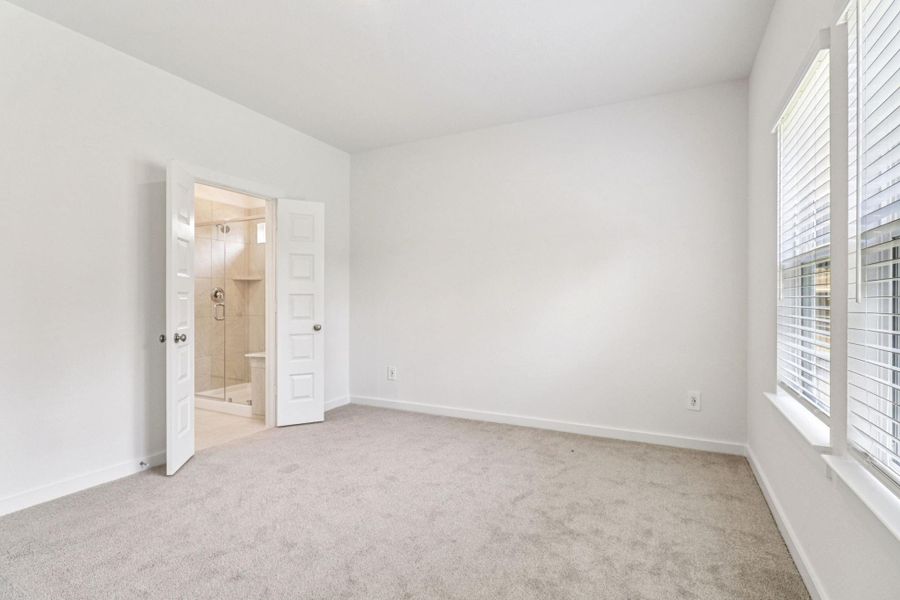 Photo is not of the actual home, but is an inspirational photo of builder’s model home and may depict options, furnishings, and/or decorator features that are not included Photo is not of the actual home, but is an inspirational photo of builder’s model home and may depict options, furnishings, and/or decorator features that are not included