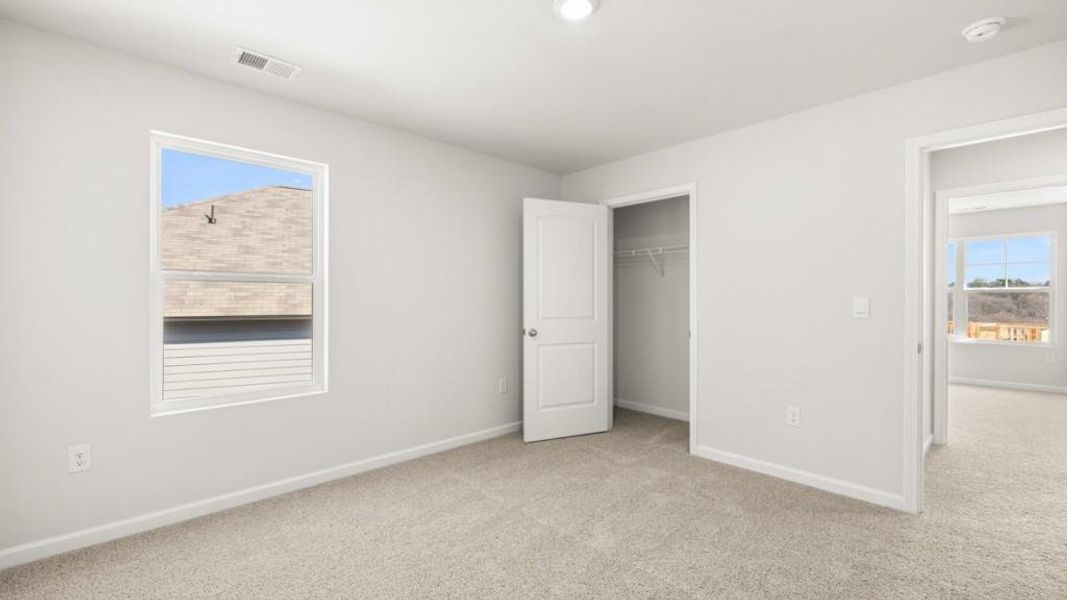 Spacious, unfurnished interior of a new home in Liberty Crossing, Braselton (Image 20).