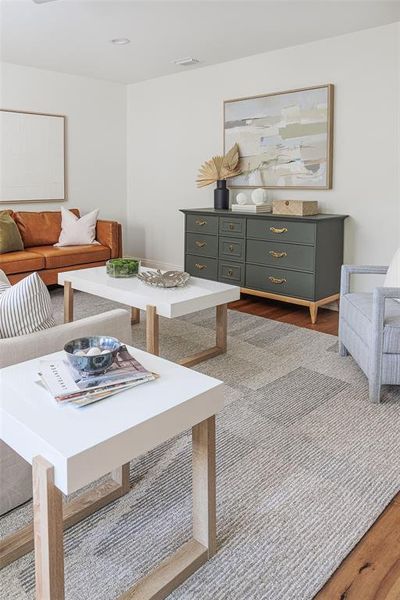 Furnished interior view inside a new home in , Lakeland (Image 46).