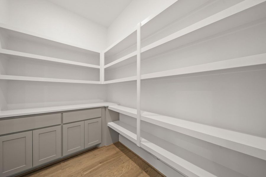 Spacious, unfurnished interior of a new home in Colton, Todd Mission (Image 23). Spacious, unfurnished interior of a new home in Colton, Todd Mission (Image 23).