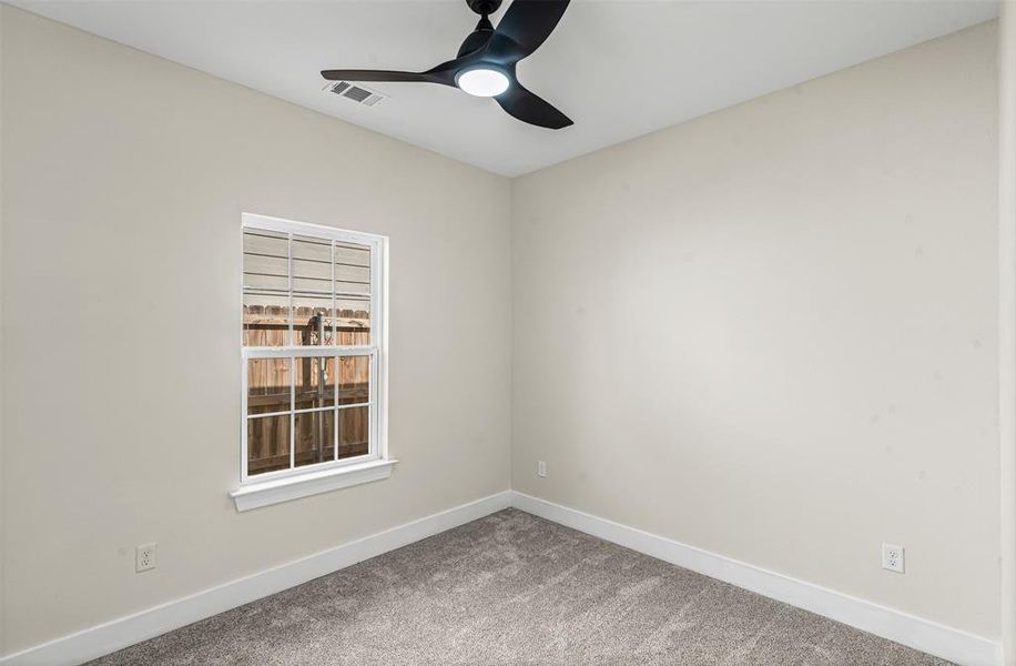 Spacious, unfurnished interior of a new home in , Granbury (Image 20). Spacious, unfurnished interior of a new home in , Granbury (Image 20).