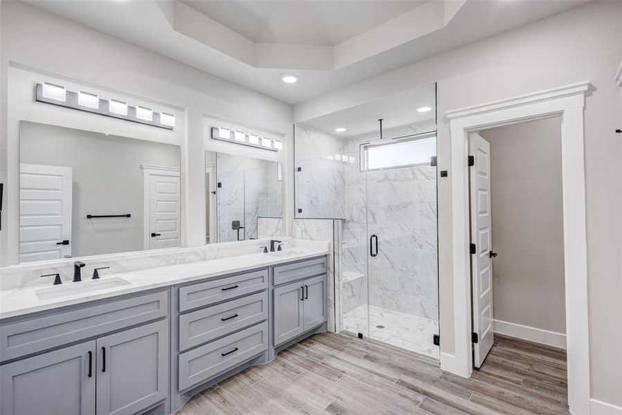 Furnished interior view inside a new home in , Irving (Image 4).