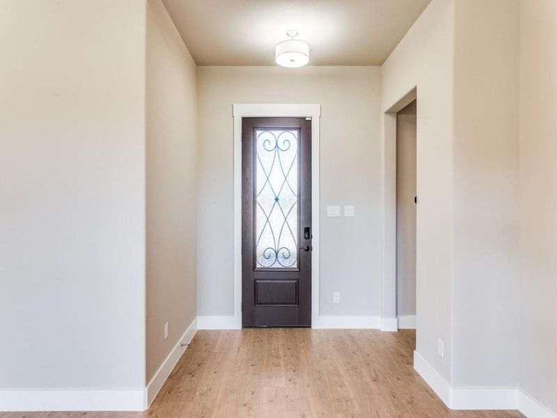 Spacious, unfurnished interior of a new home in Ladera at the Reserve, Mansfield (Image 23).