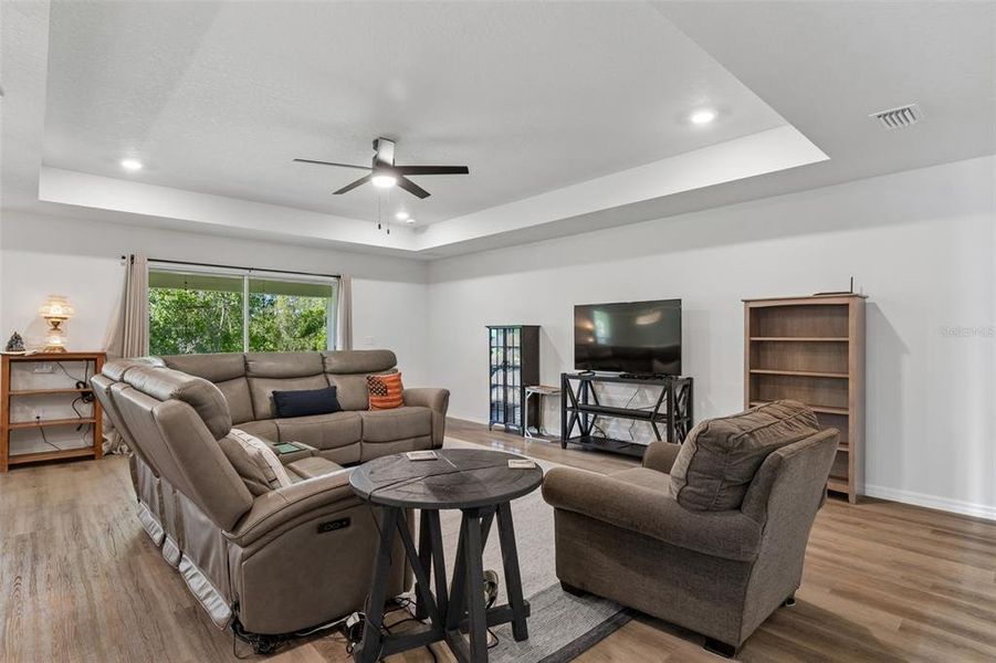 Furnished interior view inside a new home in , Weeki Wachee (Image 10).