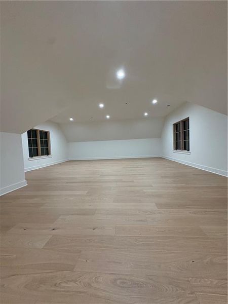Spacious, unfurnished interior of a new home in Lyndon Creek, Milton (Image 34).