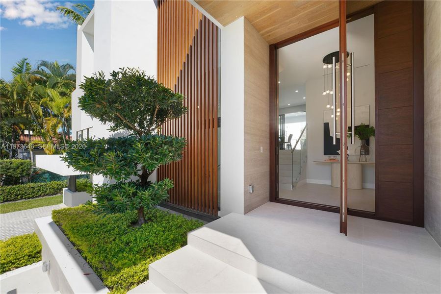 Exterior details and patio area of a home in , Key Biscayne (Image 35).