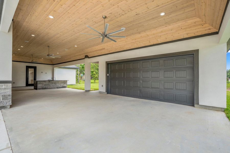 Massive 2 car detached garage can fit any truck or Electric vehicle with its own 220 Volt outlet. There is also a dedicated workshop inside with built-ins and soft close drawers, cabinets and space for additional fridge or deep freezer. Massive 2 car detached garage can fit any truck or Electric vehicle with its own 220 Volt outlet. There is also a dedicated workshop inside with built-ins and soft close drawers, cabinets and space for additional fridge or deep freezer.
