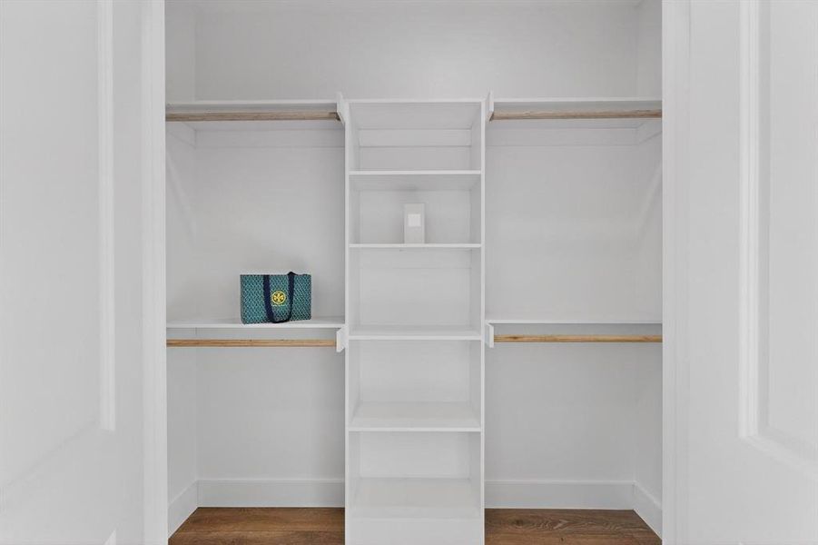 Image 27 of a home in .