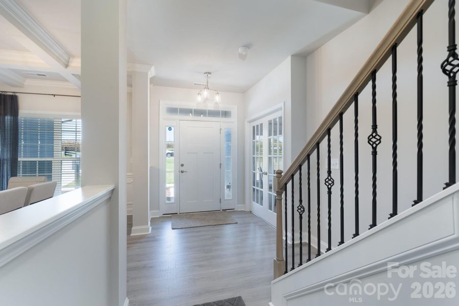 Spacious, unfurnished interior of a new home in Cardiff Glyn, Catawba (Image 21).