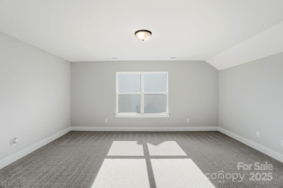 Spacious, unfurnished interior of a new home in Summerlin, Mooresville (Image 43).