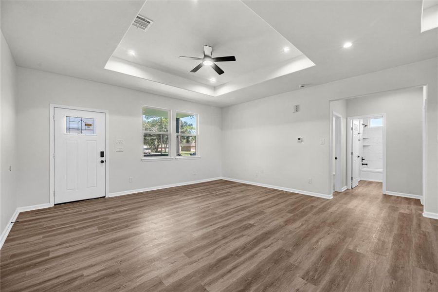 Spacious, unfurnished interior of a new home in , Alvin (Image 15). Spacious, unfurnished interior of a new home in , Alvin (Image 15).