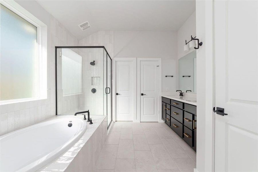 Furnished interior view inside a new home in Elyson 45' & 70', Katy (Image 8).