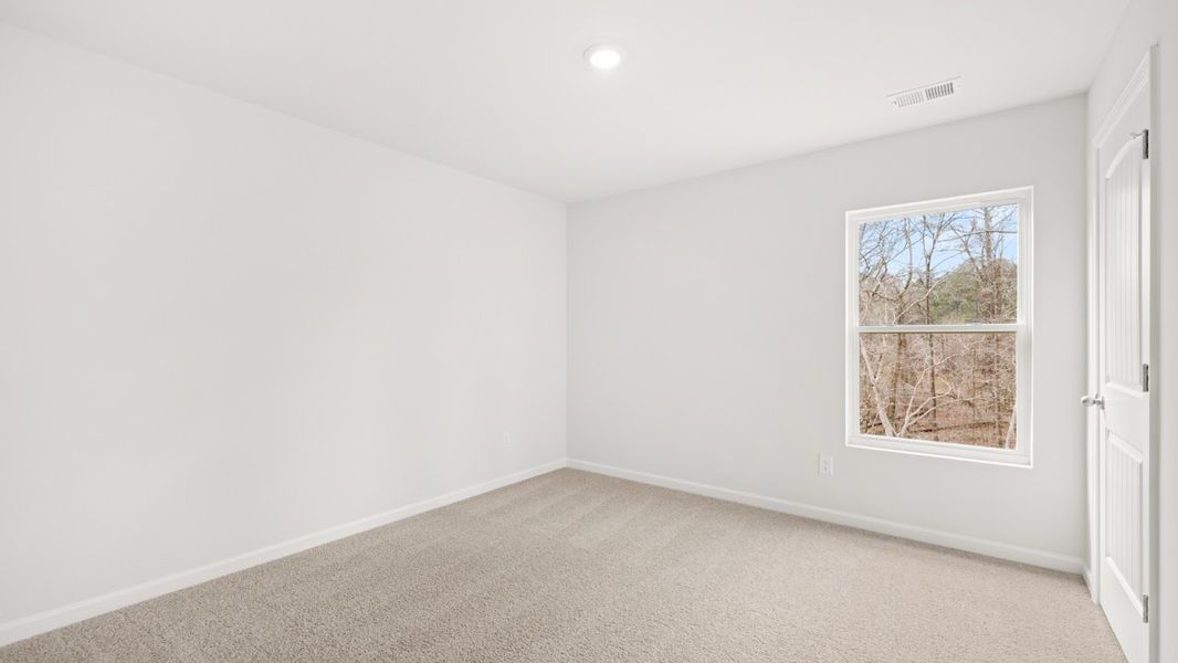 Spacious, unfurnished interior of a new home in South Wind, Union City (Image 29).
