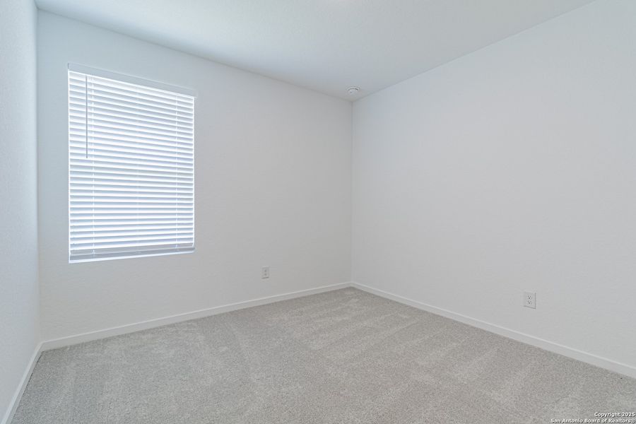 Spacious, unfurnished interior of a new home in Landon Ridge, San Antonio (Image 27). Spacious, unfurnished interior of a new home in Landon Ridge, San Antonio (Image 27).