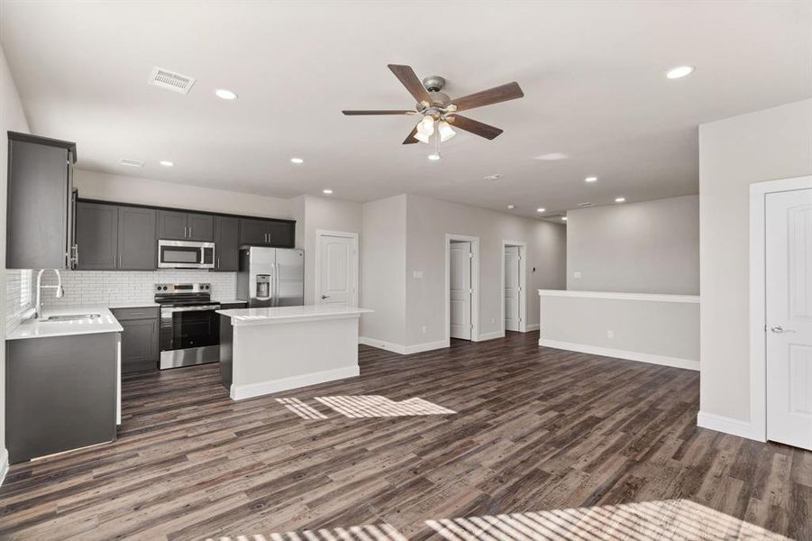 Image 35 of a home in .