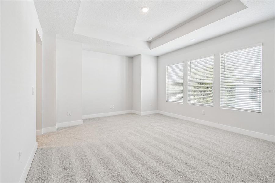 Spacious, unfurnished interior of a new home in Apex at Seminole Heights, Tampa (Image 27). Spacious, unfurnished interior of a new home in Apex at Seminole Heights, Tampa (Image 27).