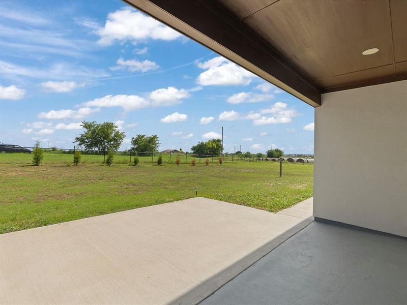 Exterior details and patio area of a home in , Krum (Image 21).