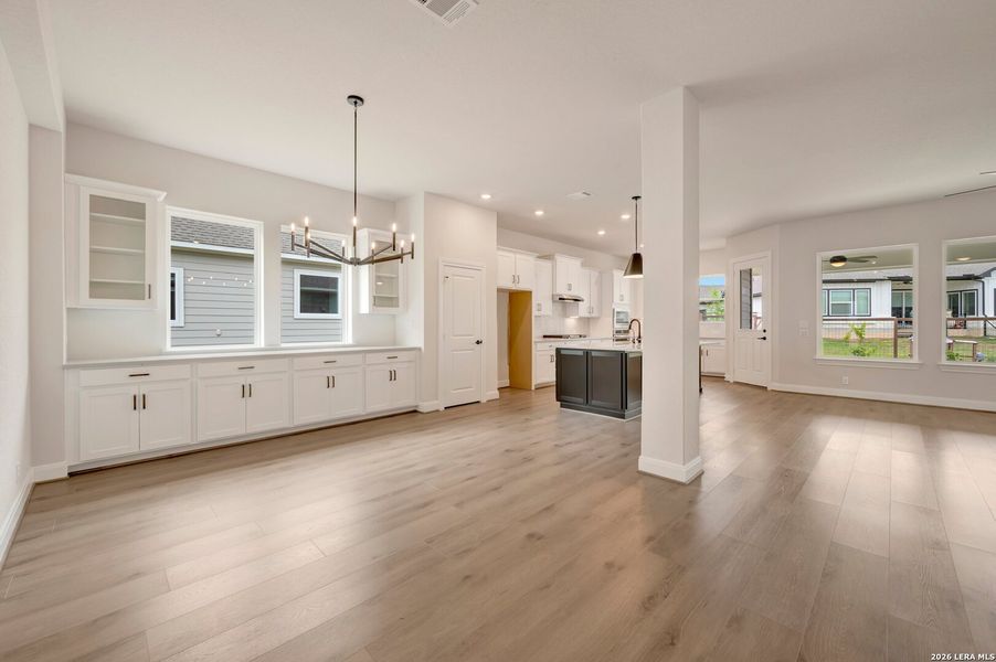 Spacious, unfurnished interior of a new home in The Crossvine 55’, Schertz (Image 17).