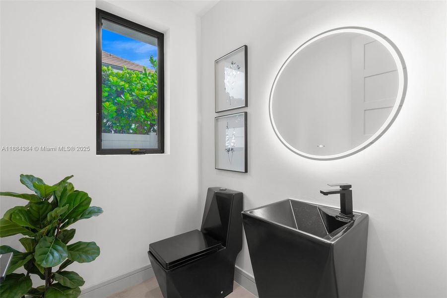 Furnished interior view inside a new home in , Delray Beach (Image 8).