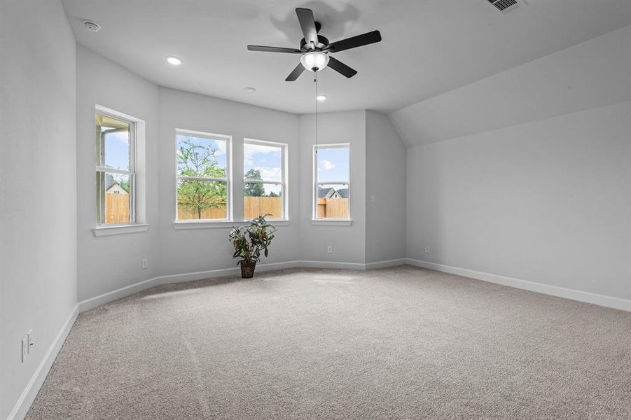 EXAMPLE PHOTO: Beautiful bay window at master bedroom