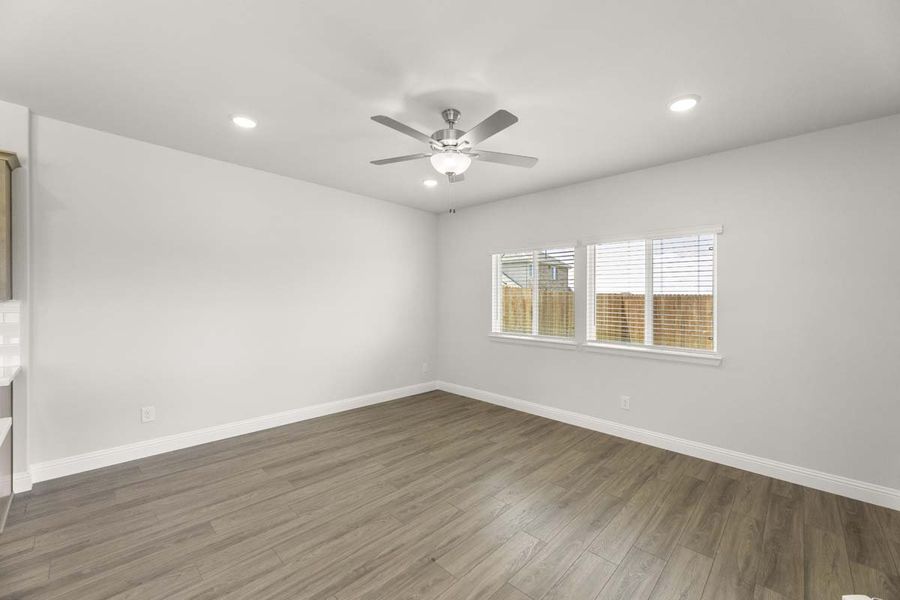 Spacious, unfurnished interior of a new home in Elevon, Lavon (Image 23).