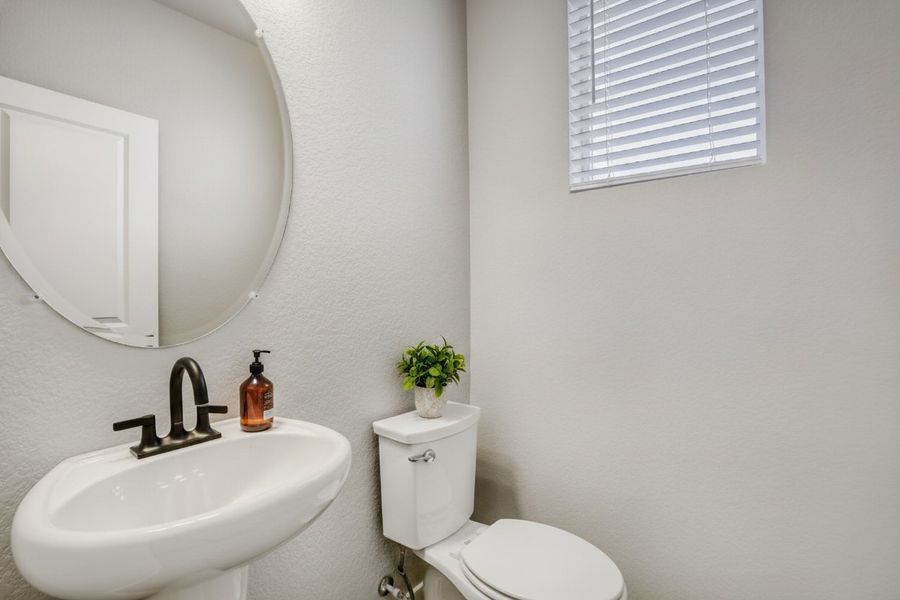 2385 E Suniga RD, Fort Collins, CO.  - Slide 16