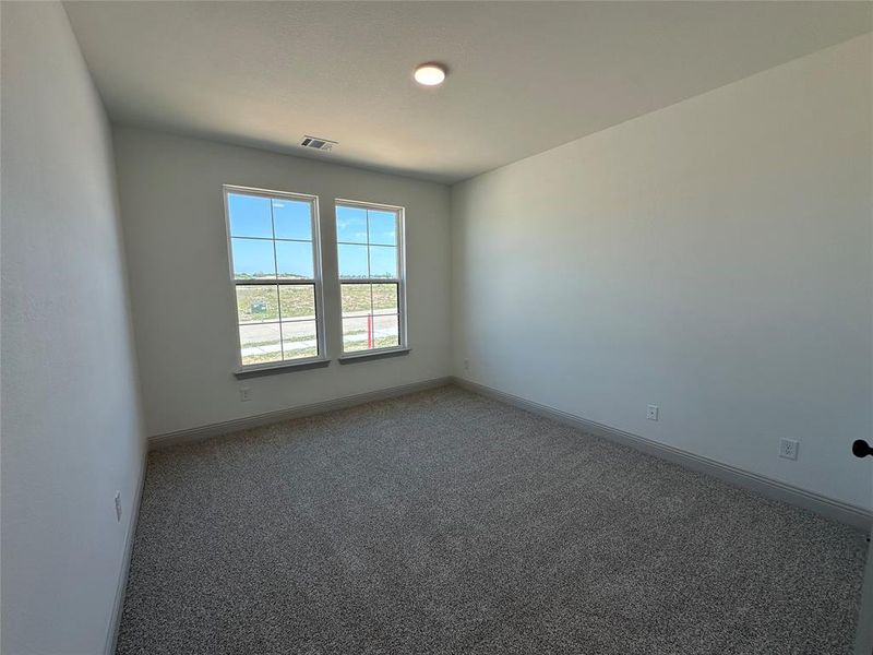 Spacious, unfurnished interior of a new home in , Cleburne (Image 11).