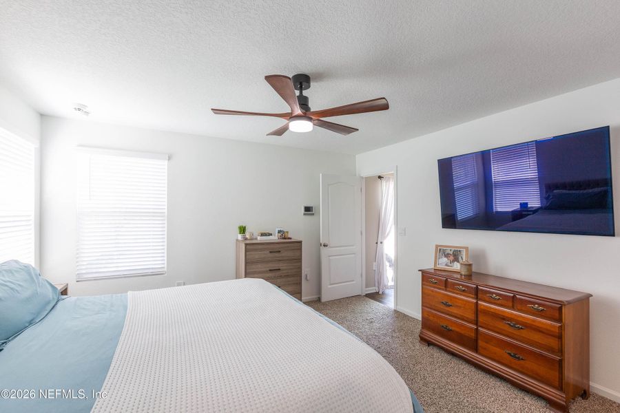 Furnished interior view inside a new home in , Green Cove Springs (Image 7).