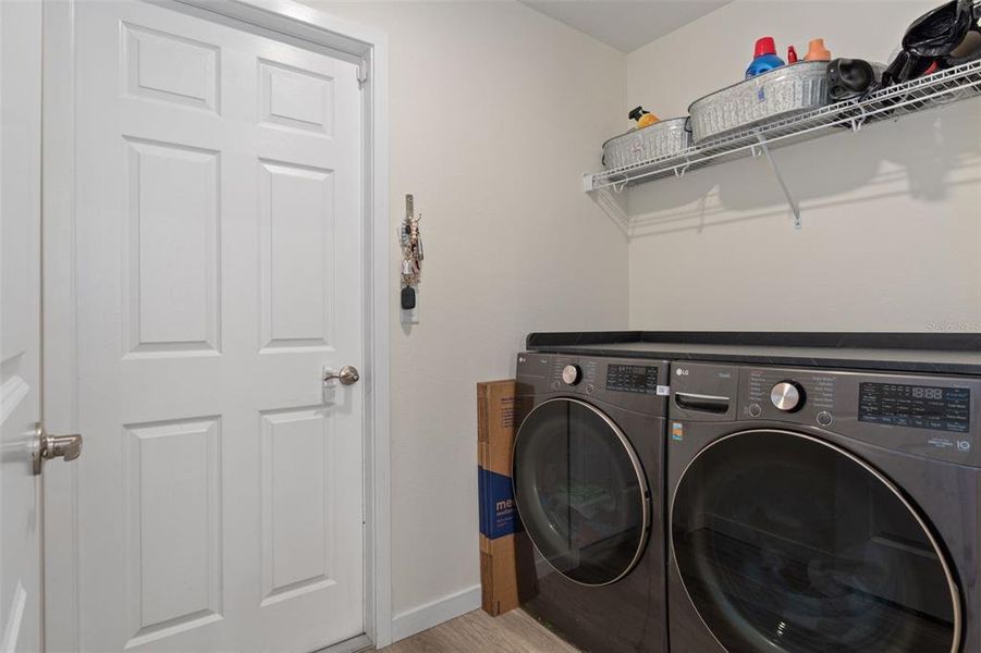 Close-up of interior finishes inside a home in , Weeki Wachee (Image 19).