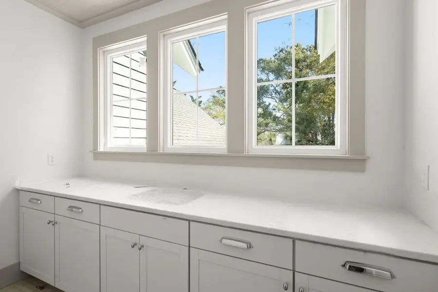 Image 25 of a home in .