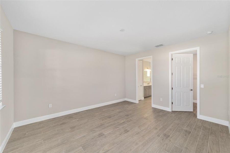 Spacious, unfurnished interior of a new home in On Top of the World Communities, Ocala (Image 27).