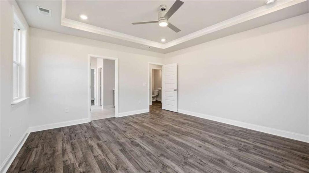 Spacious, unfurnished interior of a new home in Heritage Pointe, Senoia (Image 27).