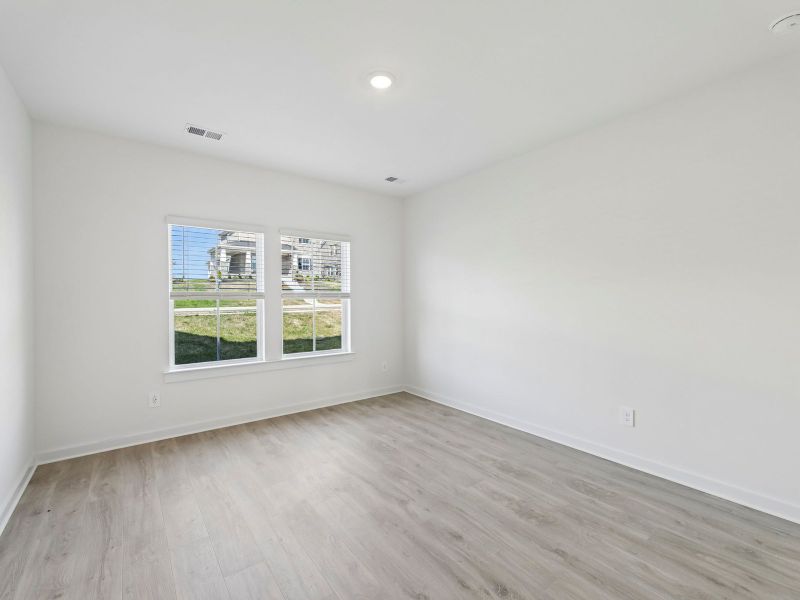 Spacious, unfurnished interior of a new home in Benders Cove - Premier Series, Mount Juliet (Image 11).