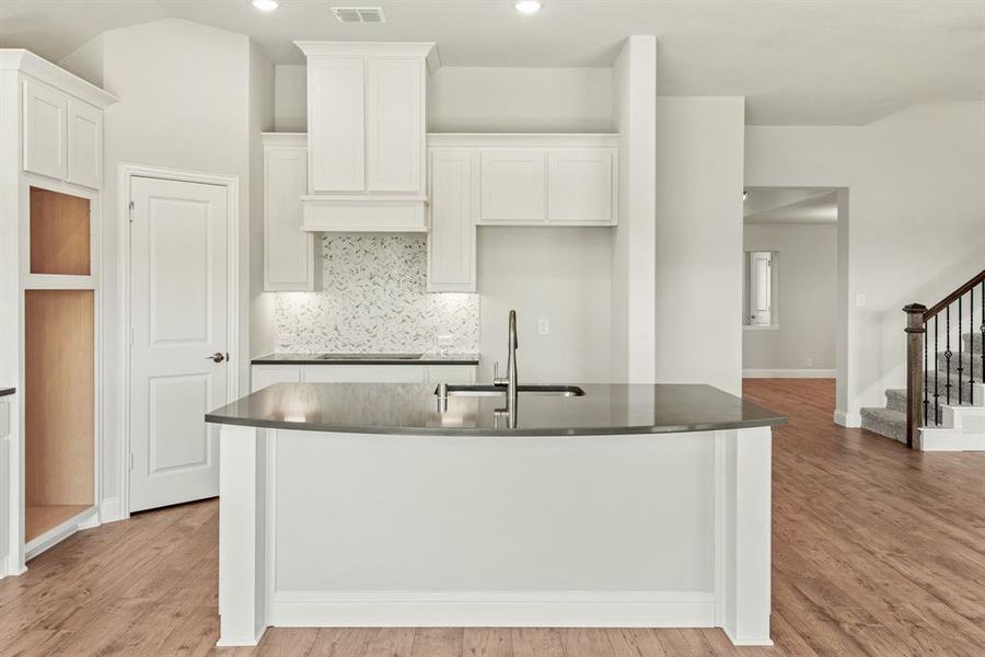 Furnished interior view inside a new home in Silo Mills Classic 70, Cleburne (Image 20).