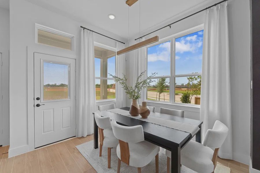 Furnished interior view inside a new home in Sienna Chateau, Sienna Plantation (Image 9).