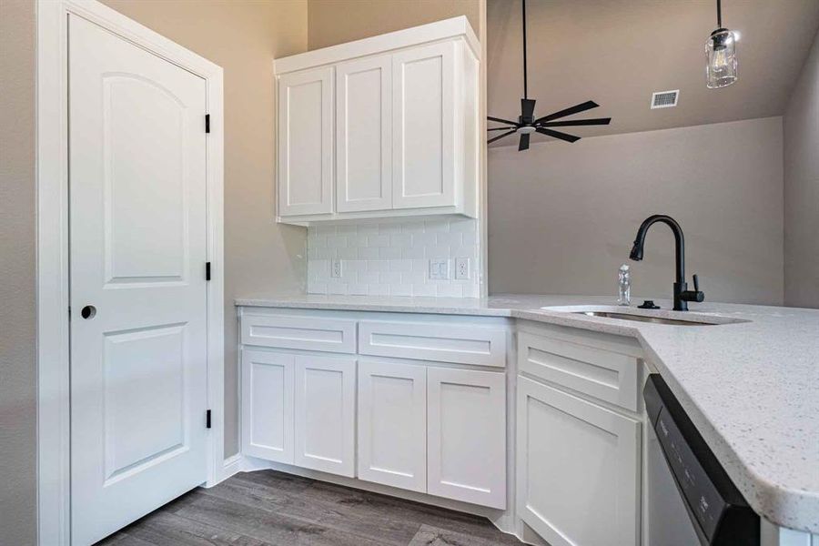 Furnished interior view inside a new home in , Granbury (Image 10). Furnished interior view inside a new home in , Granbury (Image 10).