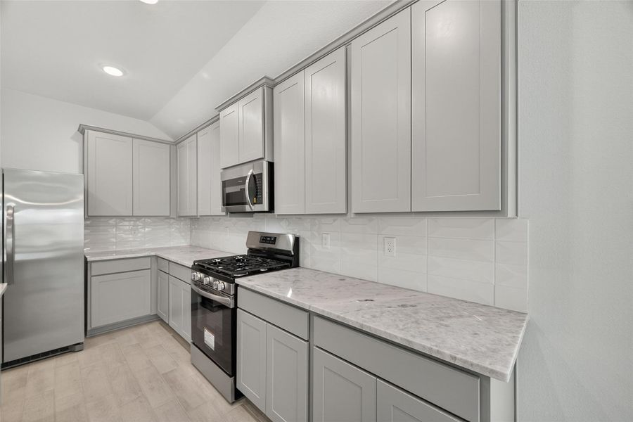 Furnished interior view inside a new home in Rollingbrook Estates, Baytown (Image 8). Furnished interior view inside a new home in Rollingbrook Estates, Baytown (Image 8).