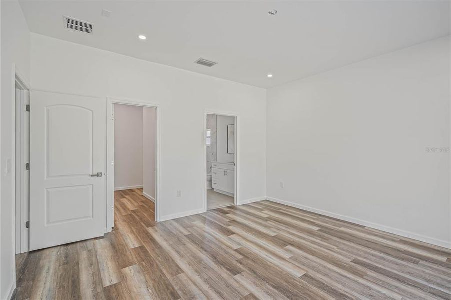 Image 25 of a home in . Image 25 of a home in .