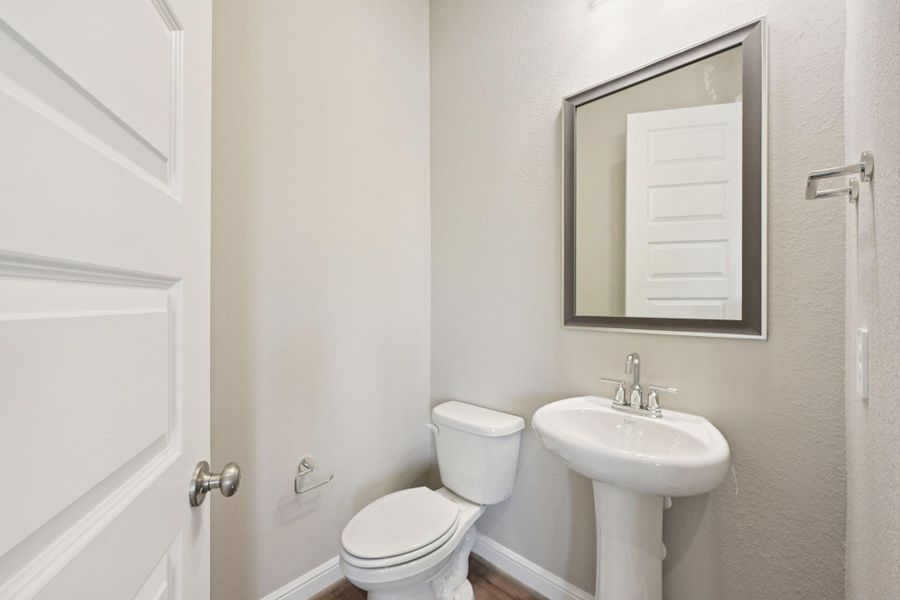 Furnished interior view inside a new home in , Atascocita (Image 9).