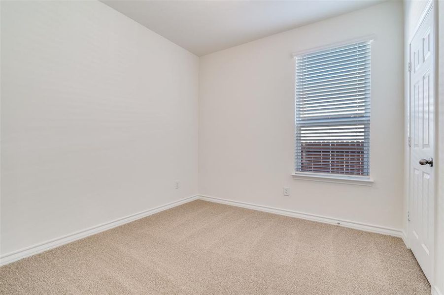 Spacious, unfurnished interior of a new home in Heartland Signature, Crandall (Image 18).