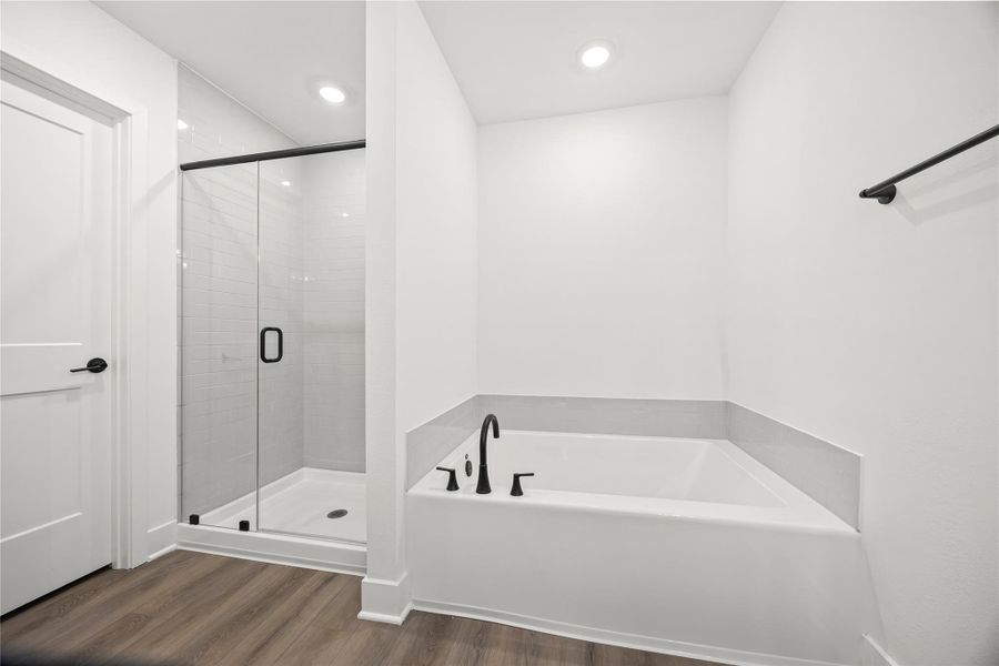 Furnished interior view inside a new home in River Ranch Trails, Dayton (Image 5). Furnished interior view inside a new home in River Ranch Trails, Dayton (Image 5).