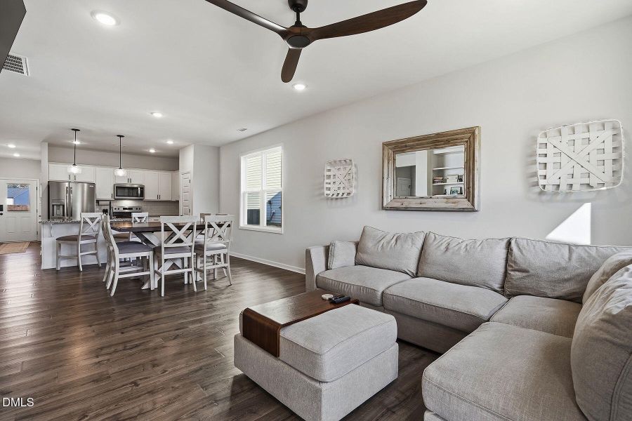 21-web-or-mls-263 Maidenhair Pl-69