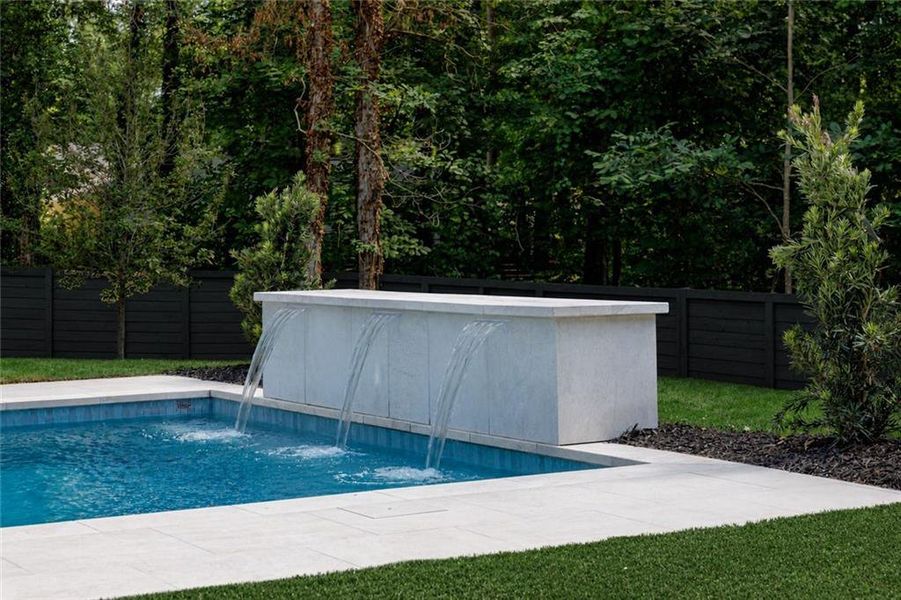 Community amenities in , Alpharetta (Image 55).