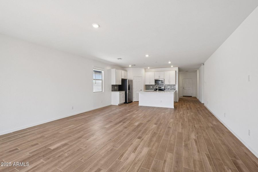 5-web-or-mls-W Old Timer Rd-S1008-005