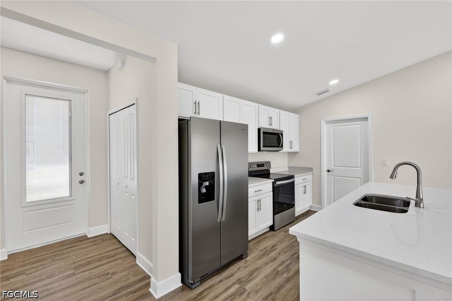 Furnished interior view inside a new home in Cape Coral, Cape Coral (Image 11).