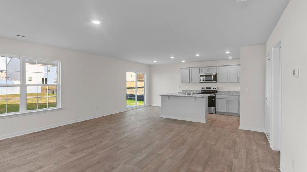 Image 20 representing the OLIVER by D.R. Horton in River's Edge, Mayodan, NC.