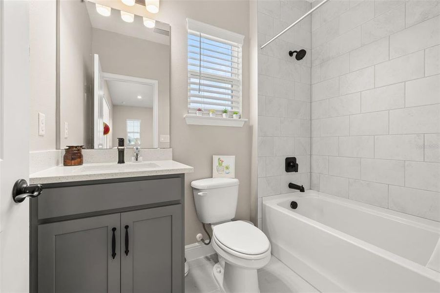 Furnished interior view inside a new home in Hartwood Landing, Clermont (Image 10).