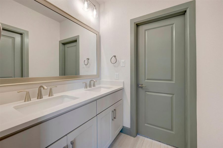 Furnished interior view inside a new home in Sienna - Parkview Collection, Missouri City (Image 16).